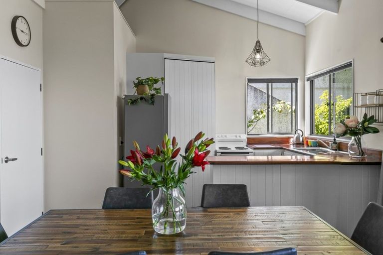 Photo of property in 39b Greenstone Place, Fernhill, Queenstown, 9300