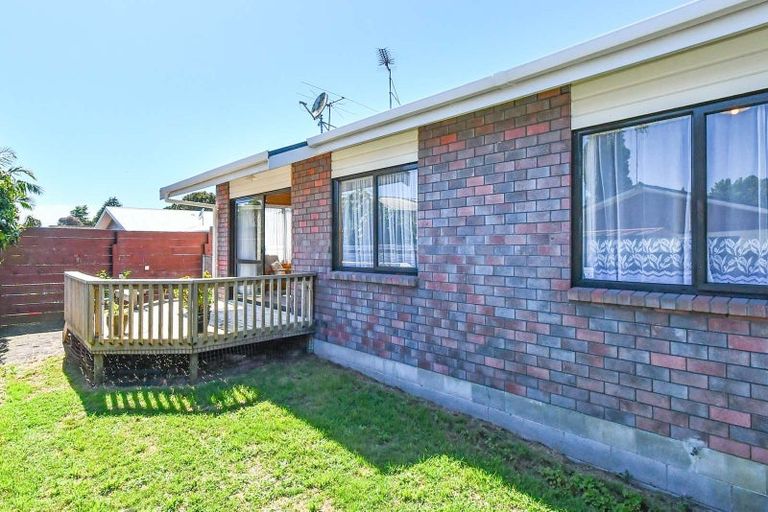 Photo of property in 1/29 Beach Road, Pahurehure, Papakura, 2113