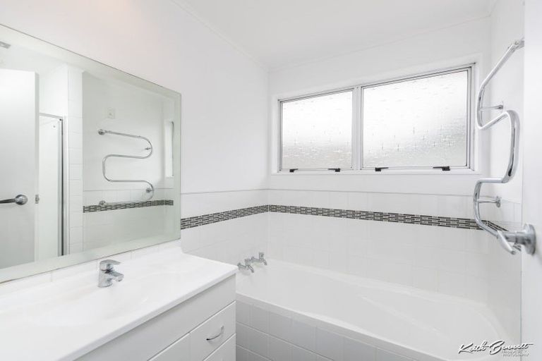 Photo of property in 182 Major Drive, Kelson, Lower Hutt, 5010