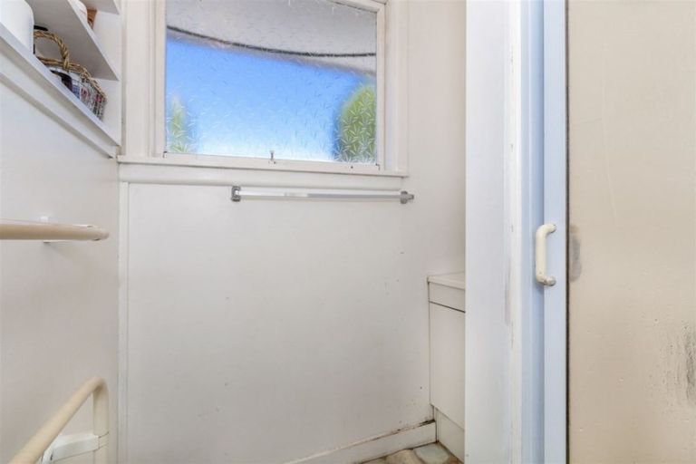 Photo of property in 39 Cotswold Avenue, Bishopdale, Christchurch, 8053