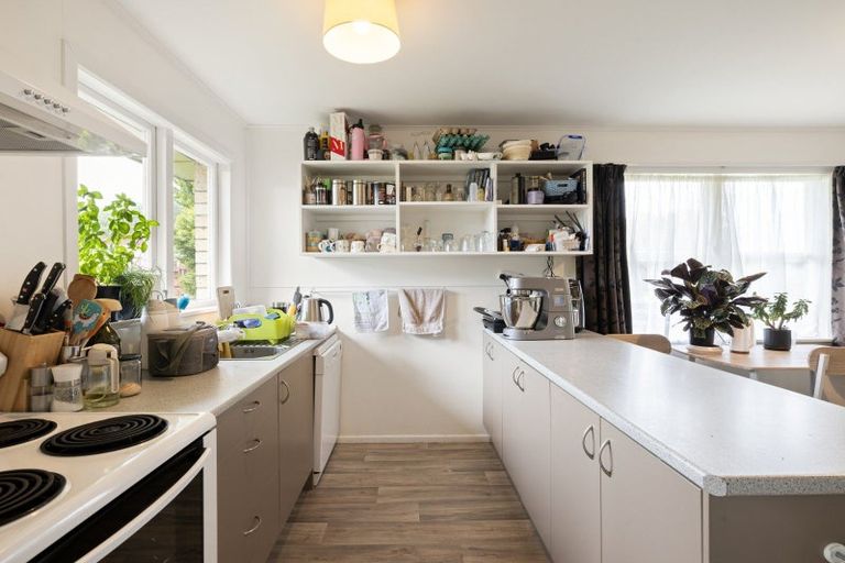 Photo of property in 112 Fitzroy Avenue, Fitzroy, Hamilton, 3206