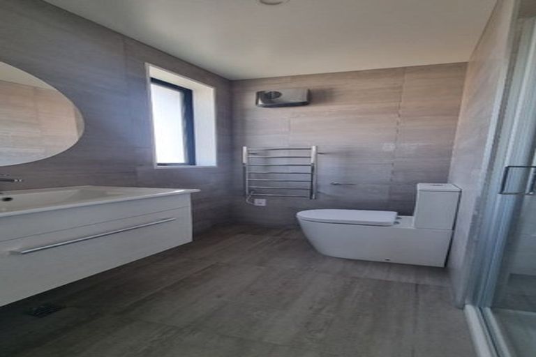 Photo of property in 2/11 Halliwell Avenue, Papanui, Christchurch, 8052