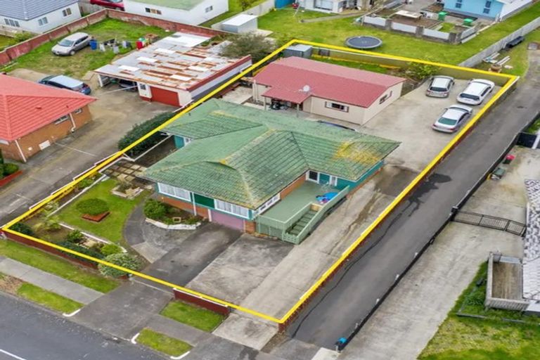 Photo of property in 41 Winsford Street, Manurewa, Auckland, 2102