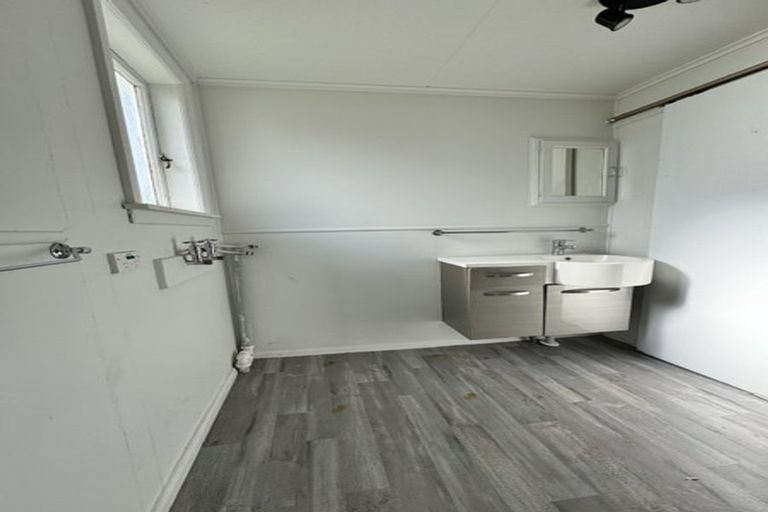 Photo of property in 2/7 Duke Street, Papakura, 2110