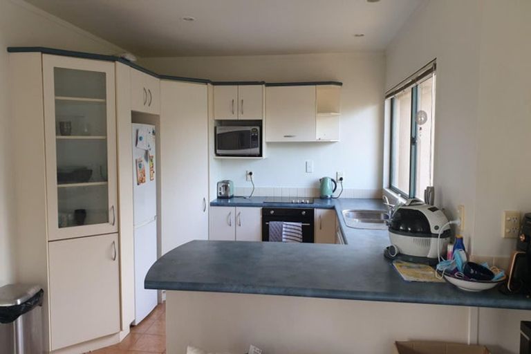 Photo of property in 1/112 Parkhurst Road, Parakai, 0830