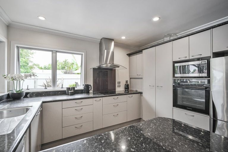 Photo of property in 66 Flaxmere Avenue, Flaxmere, Hastings, 4120