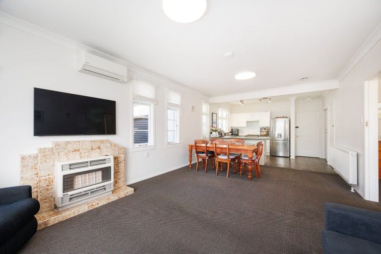 Photo of property in 35 Hardie Street, Hokowhitu, Palmerston North, 4410