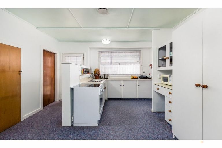 Photo of property in 36 Opie Street, Waimate, 7924