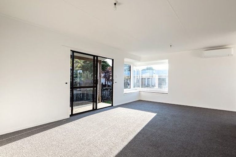 Photo of property in 8a Kingsley Place, Mount Maunganui, 3116