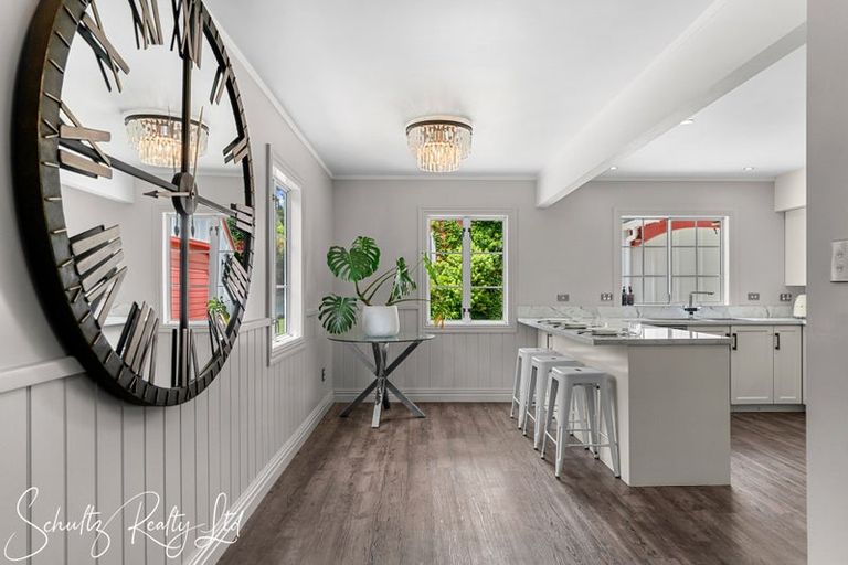 Photo of property in 3251 Paparoa-oakleigh Road, Paparoa, 0571