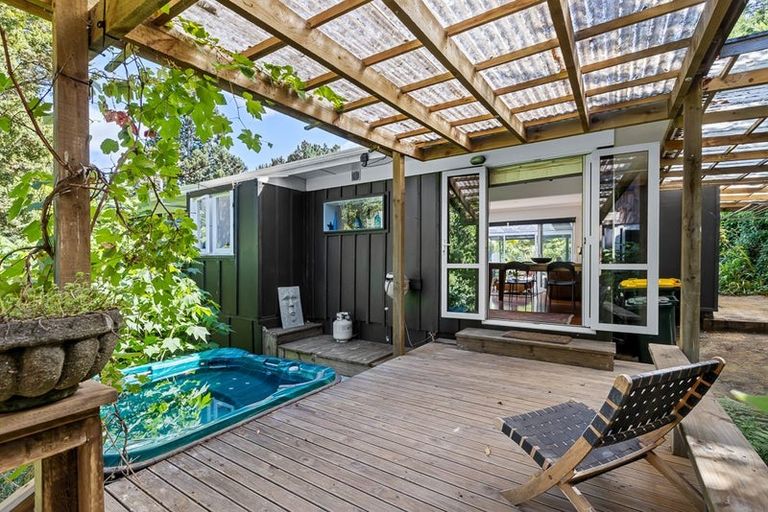 Photo of property in 8 Twin Stream Road, Warkworth, 0983