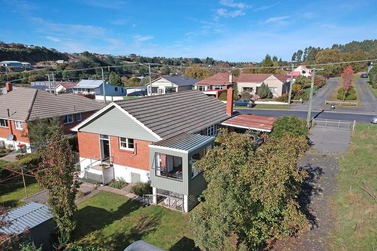 Photo of property in 32 Glenelg Street, Bradford, Dunedin, 9011