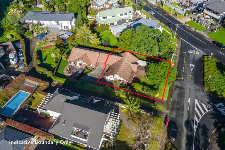 Photo of property in 3a Shelly Beach Parade, Cockle Bay, Auckland, 2014