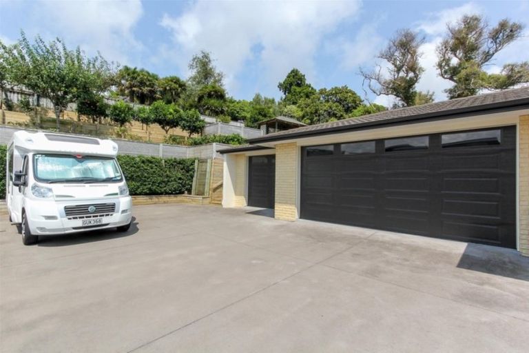 Photo of property in 46 Alberta Road, Glen Avon, New Plymouth, 4312