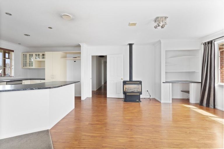 Photo of property in 23 Mirbeck Avenue, Cambridge, 3434