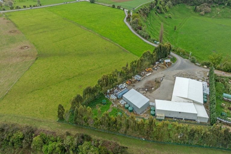 Photo of property in 22 Rowes Road, Hunterville, 4785