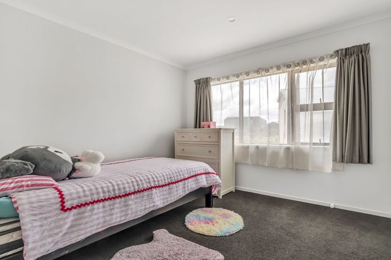 Photo of property in 13 Haroto Street, Manukau, Auckland, 2104