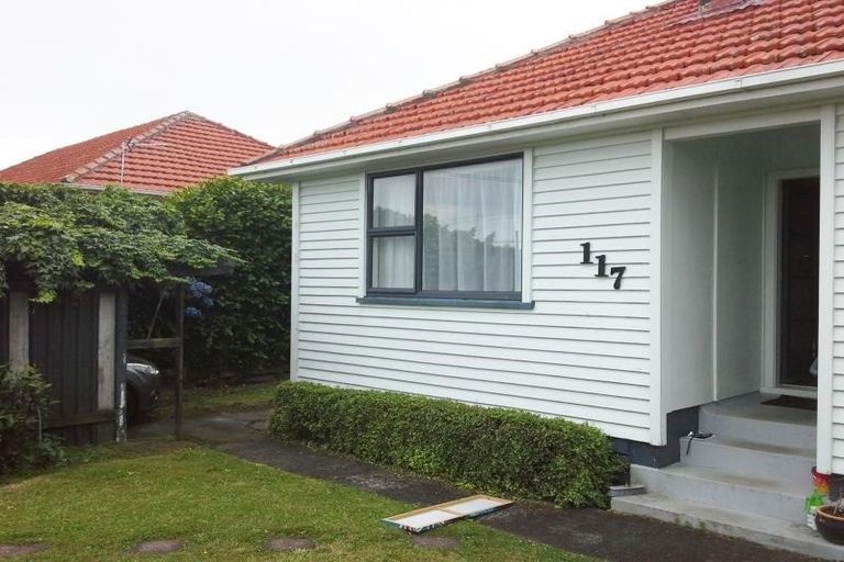 Photo of property in 117 Frankley Road, Frankleigh Park, New Plymouth, 4310