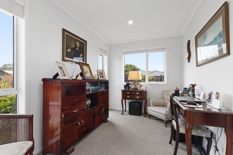 Photo of property in 2 Westmuir Crescent, Pokeno, 2402