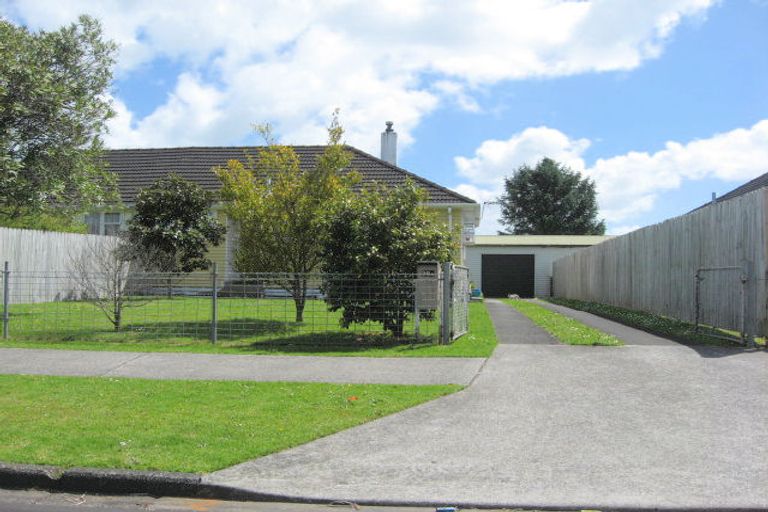 Photo of property in 39a Arimu Road, Papakura, 2110