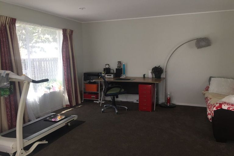 Photo of property in 36a Chamberlain Road, Karori, Wellington, 6012