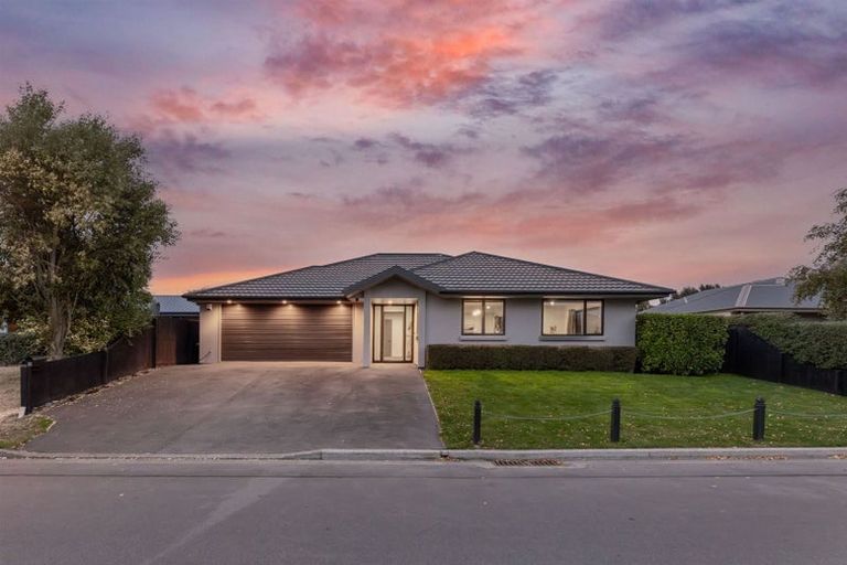 Photo of property in 19 Rubicon Place, Hei Hei, Christchurch, 8042