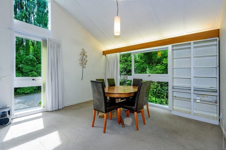 Photo of property in 24 Thorrington Road, Cashmere, Christchurch, 8022