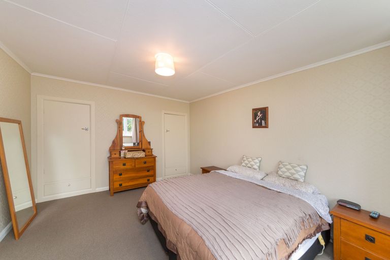 Photo of property in 132 College Street, Awapuni, Palmerston North, 4412