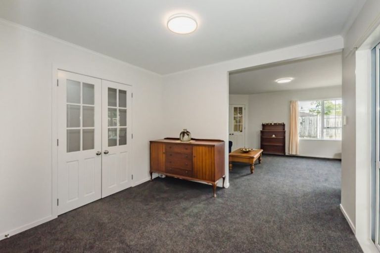 Photo of property in 3 Nathan Avenue, Paraparaumu Beach, Paraparaumu, 5032