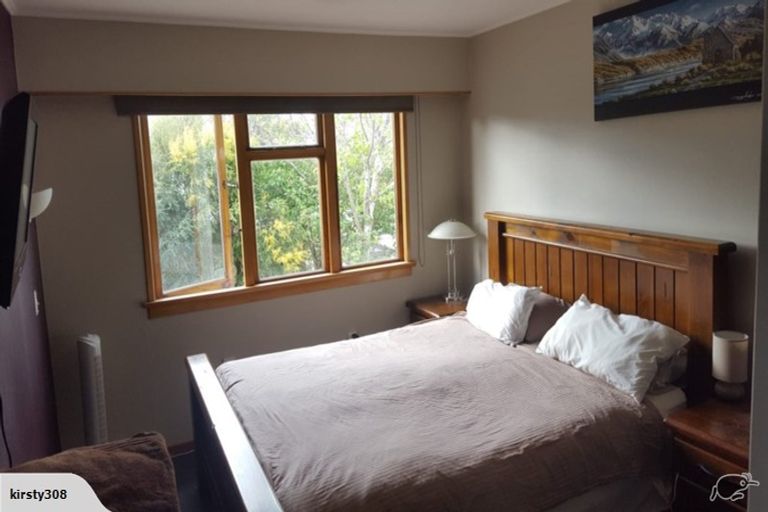 Photo of property in 19 Fraser Street, Waikiwi, Invercargill, 9810