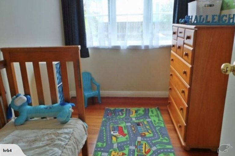 Photo of property in 7 Montgomery Street, Levin, 5510