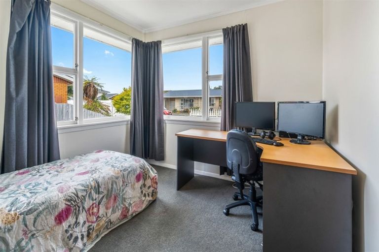 Photo of property in 6 Blakehall Place, Spreydon, Christchurch, 8024