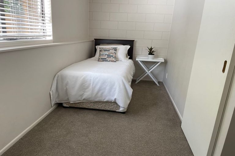 Photo of property in 212a Cambridge Road, Bethlehem, Tauranga, 3110