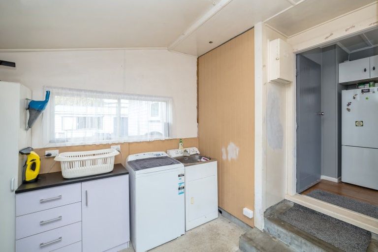 Photo of property in 34 William Benton Street, Featherston, 5710