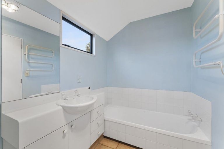 Photo of property in 23 Coates Place, Rangiora, 7400