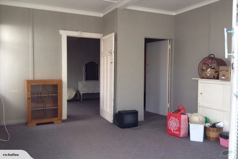 Photo of property in 18 Shoal Bay Road, Devonport, Auckland, 0624