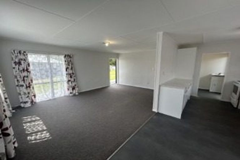 Photo of property in 18a Stuckey Street, Levin, 5510