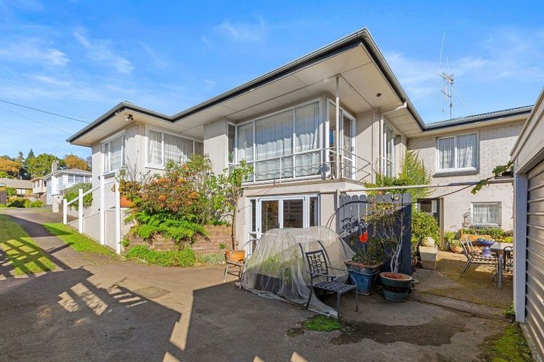 Photo of property in 27 Esk Street, Parkvale, Tauranga, 3112