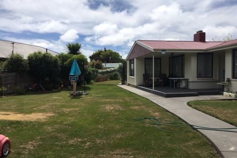 Photo of property in 29 Lochee Road, Upper Riccarton, Christchurch, 8041
