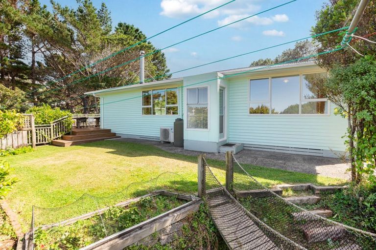 Photo of property in 33 Finnimore Terrace, Vogeltown, Wellington, 6021