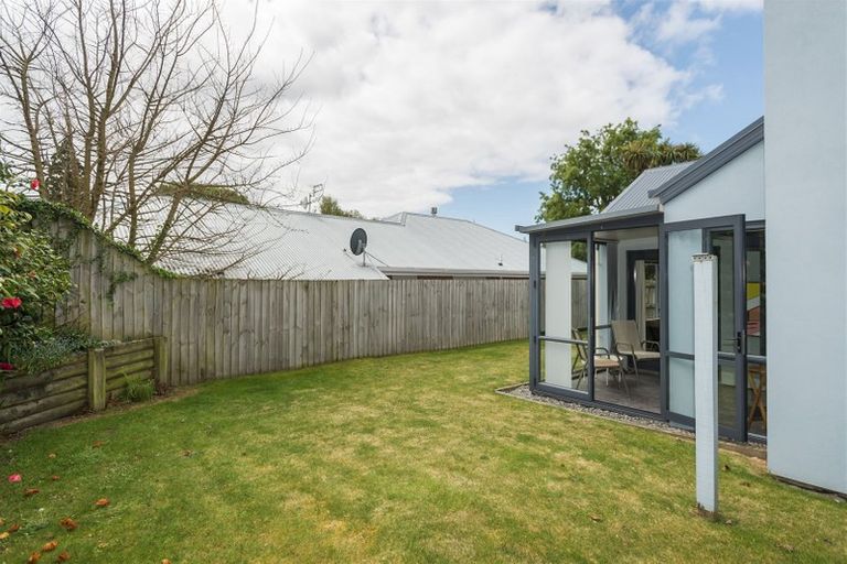 Photo of property in 32a Colombo Street, Cashmere, Christchurch, 8022