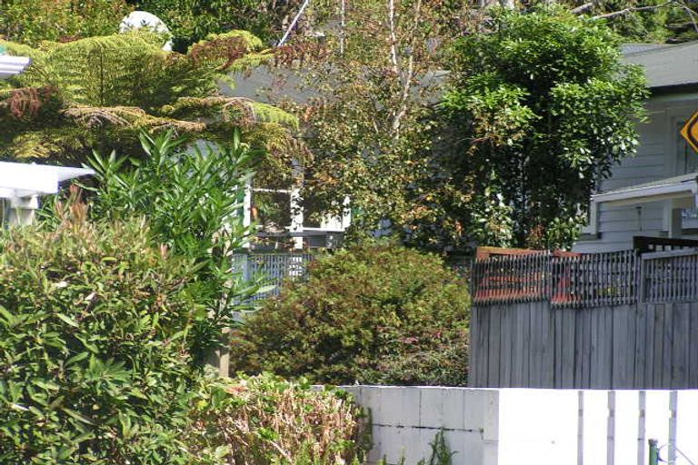 Photo of property in 1/133 Nile Road, Milford, Auckland, 0620
