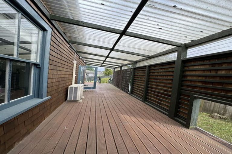 Photo of property in 500 Swanson Road, Ranui, Auckland, 0612