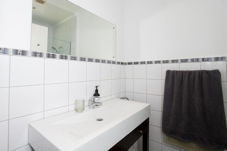 Photo of property in 13 Parkview Place, Riverdale, Gisborne, 4010