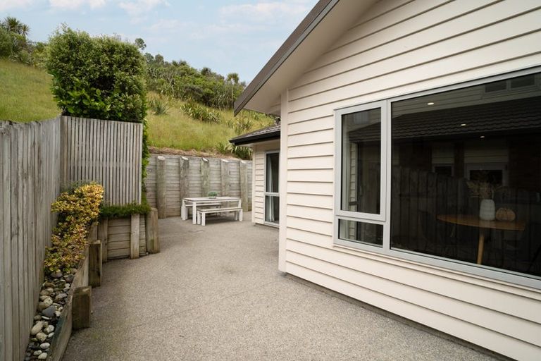 Photo of property in 25 Mauldeth Terrace, Churton Park, Wellington, 6037