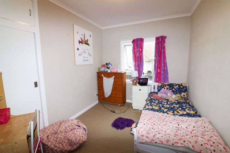 Photo of property in 3 Edward Street, Dannevirke, 4930