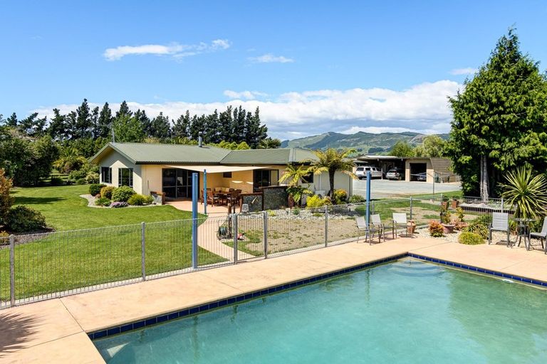 Photo of property in 90 Clover Road West, Hope, Brightwater, 7091