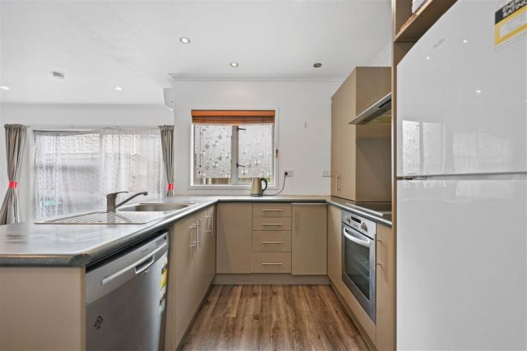 Photo of property in 12b Cameron Road, Hamilton East, Hamilton, 3216