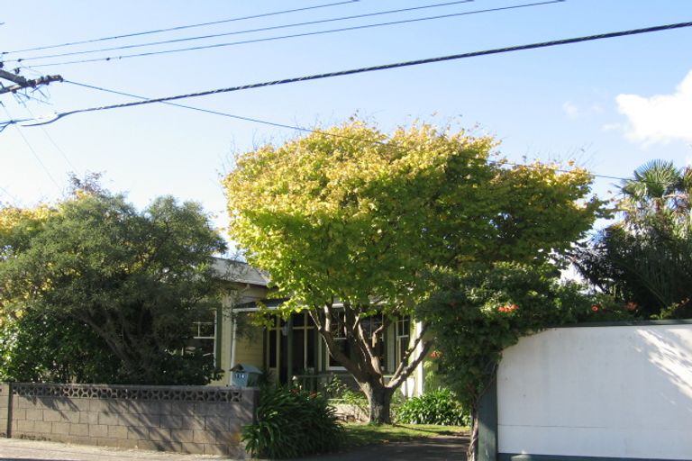 Photo of property in 114 Richmond Street, Petone, Lower Hutt, 5012