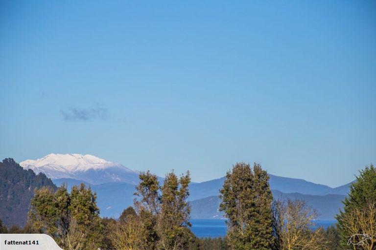 Photo of property in 141 Holyoakes Road, Kinloch, Taupo, 3377